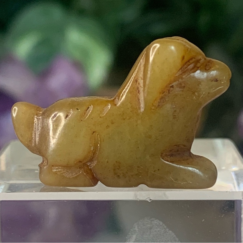 Hand Carved Jade Chinese Zodiac Dog Drilled Animal Bead Stone Figurine 20th C.